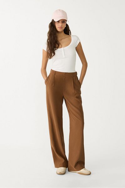 Stradivarius Straight-leg smart trousers with pleats