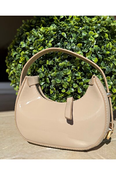 SİNİSA BAG حقيبة سهرة صغيرة بمقبض قابل للتعديل من الجلد اللامع اللامع (متوفرة...