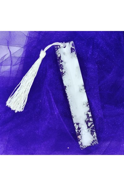 Demet Art Studio Reçineye Hayat Veriyoruz Epoxy White Silver Leaf Bookmark – Bring Elegance to Your Pages 14 X 2.5 cm