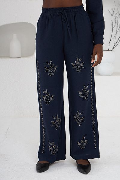 MİA NOURA Women's Woven Fabric Front Beaded Pants