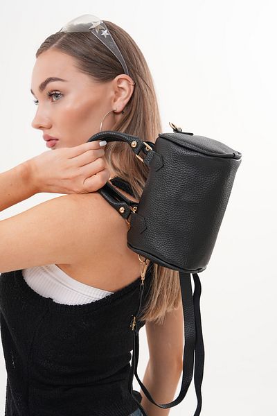 Güce Geantă neagră de mână și de umăr pentru femei, mini, mică, cu fermoar colorat auriu, minimalistă, casual, elegantă GC021100