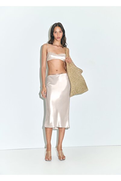 MANGO Woman Saténová crop halenka