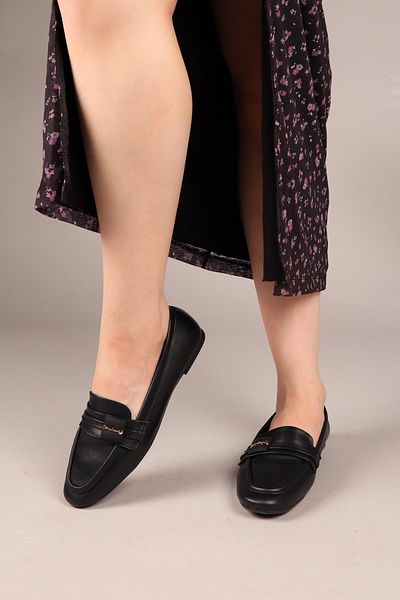 Birikon Riva Square Buckle Loafer Black