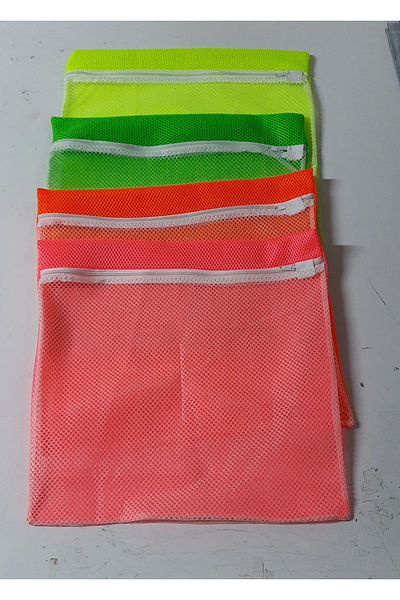 storeks 4 Pieces 4 Colors Zippered - Delicate Laundry Slippers Shoe Washing Net Large Size (336336)