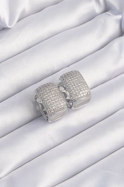 Avantaj Kapıda ®   Brass Silver Color Zircon Stone Minimal Hoop Earrings