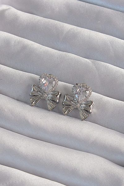 Avantaj Kapıda ®   Brass Silver Color Zircon Stone Heart Model Bow Earrings