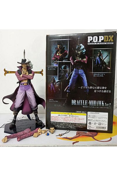 BANDAI in Retail Box Japanese Anime One Piece Mihawk Dracule Action Figure Collection Model Toy Doll Christ