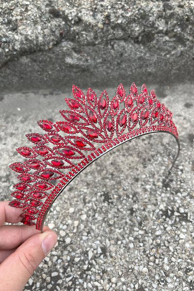 Hobigram إكسسوار تاج الشعر للسيدات من Alexa Red Bridal Henna Crown للمناسبات الخاصة - تاج، حجر كريستال