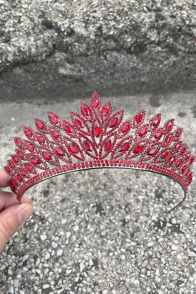 Hobigram إكسسوار تاج الشعر للسيدات من Alexa Red Bridal Henna Crown للمناسبات الخاصة - تاج، حجر كريستال