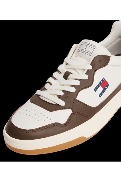 Tommy Hilfiger Men Ivory & Velvet Brown New Cupsole Low Top Sneakers