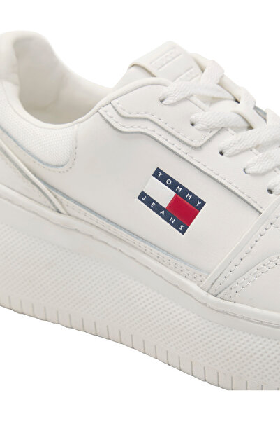 Tommy Hilfiger Women Ecru Retro Basket Flag Low Top Sneakers