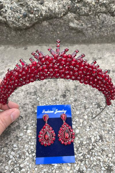 Hobigram Alyce Burgundy Bridal Henna Crown Special Occasion Accessory Women's Crown and Drop Shuttle Earring Set