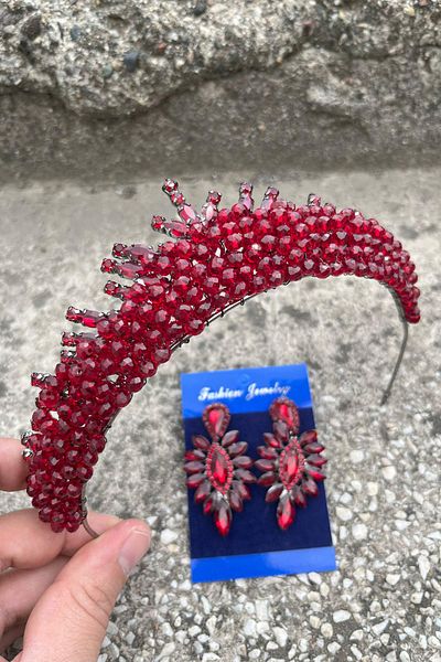 Hobigram Alyce Burgundy Bridal Henna Crown Special Occasion Accessory Women's Crown and Thin Shuttle Earring Set