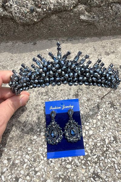 Hobigram Alyce Navy Blue Bridal Henna Crown Special Occasion Accessory Women's Crown and Drop Shuttle Earring Set