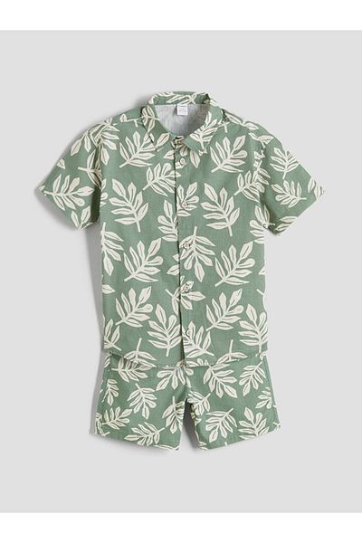 LC Waikiki قميص وشورت للأولاد مطبوع مكون من قطعتين