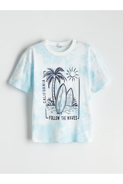 LC Waikiki Crew Neck Boys T-Shirt and Shorts