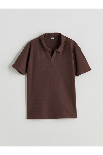 LC Waikiki Brown Polo Neck Boys T-Shirt and Shorts