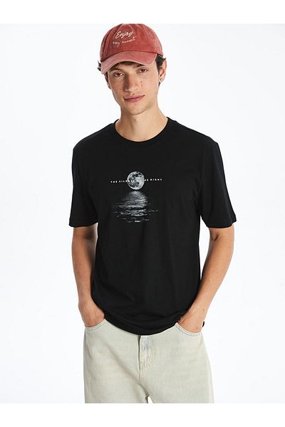 LC Waikiki New Season Crew Neck εμπριμέ χτενισμένο βαμβακερό ανδρικό Tisort - S5QD53Z8