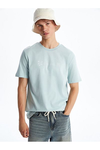 LC Waikiki New Season Crew Neck εμπριμέ χτενισμένο βαμβακερό ανδρικό Tisort - S5R285Z8