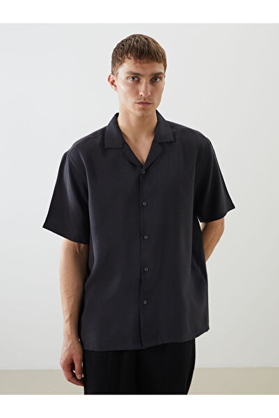 LC Waikiki قميص دوبي بأكمام قصيرة مناسب للرجال