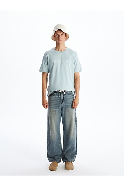 LC Waikiki New Season Crew Neck εμπριμέ χτενισμένο βαμβακερό ανδρικό Tisort - S5R285Z8