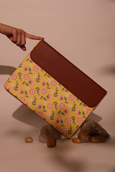 Other Laptop Sleeve - Yellow Pattern