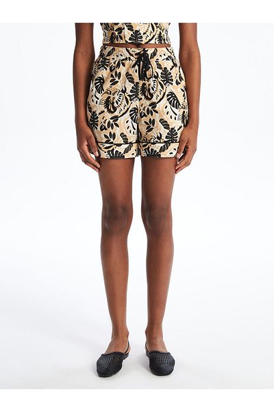 LC Waikiki Patterned Women's Shorts with Elastic Waist
