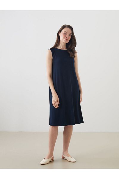 LC Waikiki Grace Black Crew Neck A-Line Women's Dress