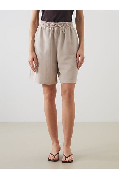 LC Waikiki Beige Women's Shorts with Elastic Waist and Linen Blend