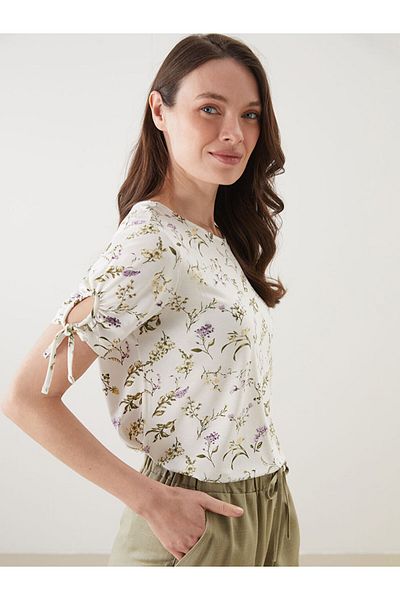 LC Waikiki Grace Ecru Crew Neck Floral Women's Blouse
