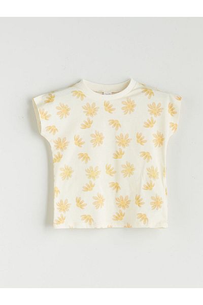 LC Waikiki Ecru Floral Baby Girl T-Shirt and Shorts 2-Piece