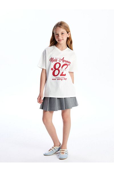 LC Waikiki Ecru Crew Neck Girl's T-Shirt