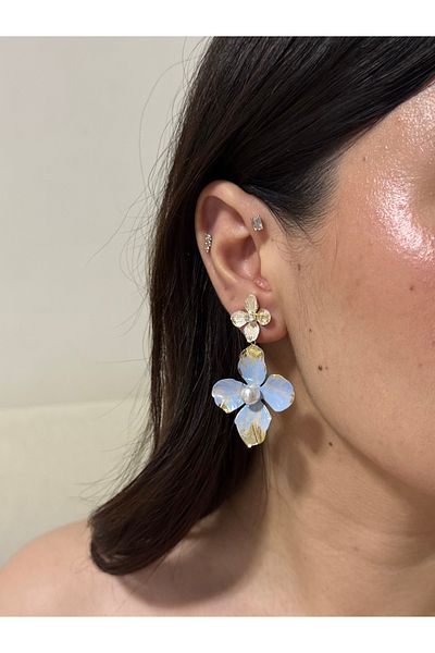 luxyansımalar Steel Blue Flower Earrings