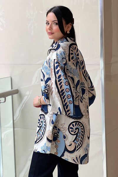 Ghisa Shawl Patterned Pearl Buttoned Cotton Shirt
