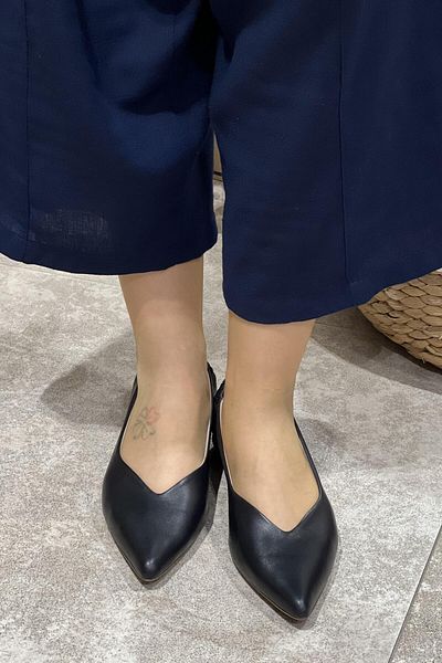Majensia Pointed Front V Model Genuine Leather Ballerinas