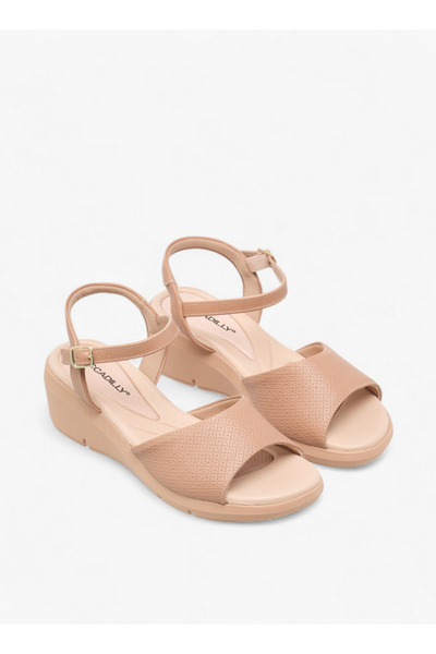 PICCADILLY صندل نسائي مريح ذو ملمس محبب مع إغلاق بإبزيم