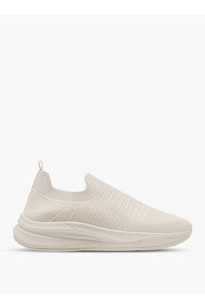 Oaklan by Shoexpress Women's Textured Slip-On Sneakers