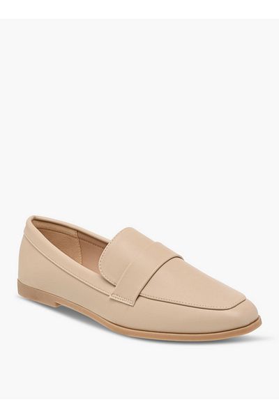 Flora Bella by Shoexpress Women's Solid Slip-On Loafers