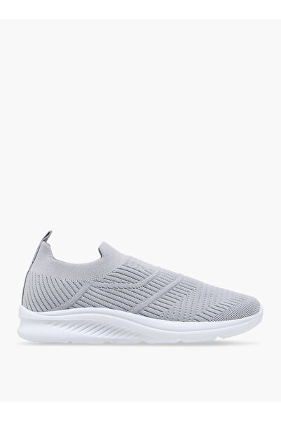 Oaklan by Shoexpress Women's Textured Slip-On Sneakers