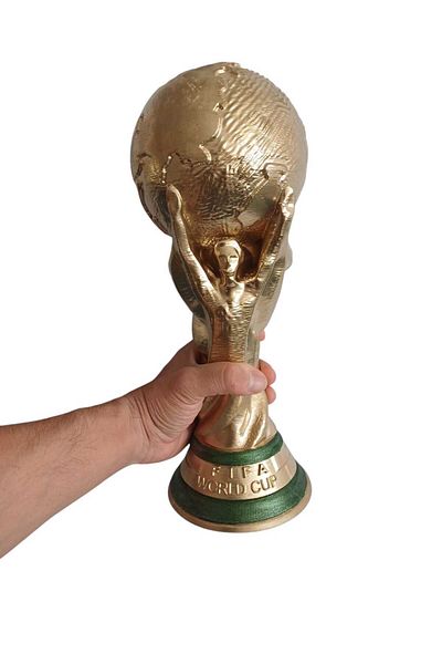 Özcan Tasarım 35 cm World Cup - Gold Plated World Cup
