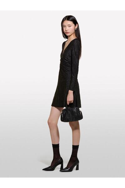 Sisley Ruched Detail Long Sleeve Deep V-Neck Mini Dress Women Black Dress - 324A4Ty3Lv06N