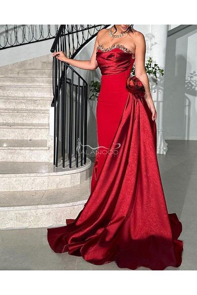 ALANOOD FASHION Gram dress in shiny and matte red with stretch fabric