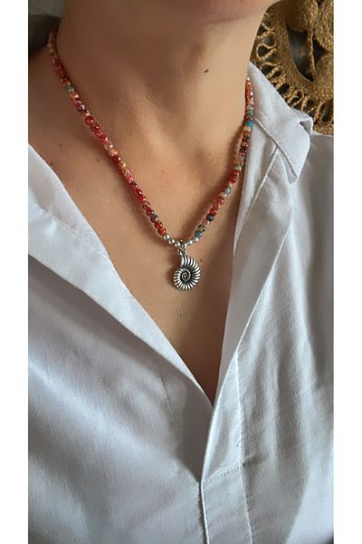 by özllem Glass Bead Necklace Snail Pendant with Tip