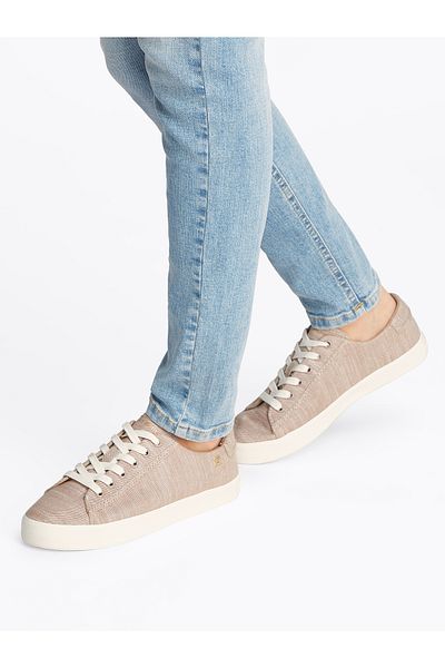Tommy Hilfiger Women Horseradish Vulc Chambre Sneakers