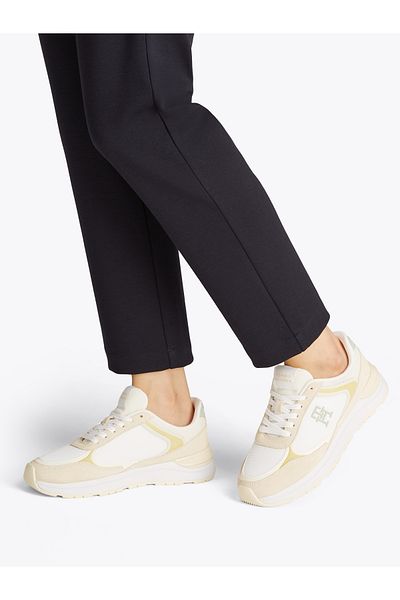 Tommy Hilfiger Tommy Hilfiger Women Muslin Casual Fashion Runner Sneakers