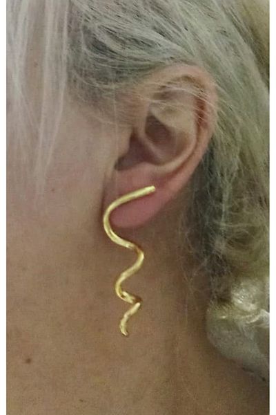 mos&more Gold Curved Lightweight Women's Earrings