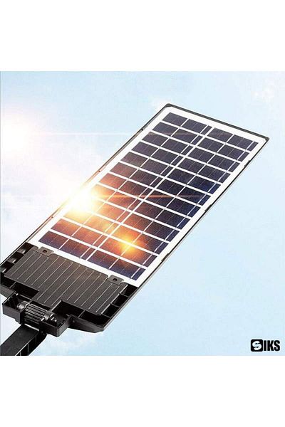 SIKS Lampă stradală solară W789A5, cu 10 casete, stâlp solar exterior, telecomandă, senzor de lumină