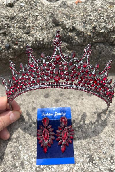 Hobigram Catalina Burgundy Bridal Henna Crown Special Occasion Accessory Women's Crown and Thin Shuttle Earring Set