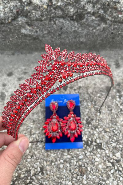 Hobigram Daniela Red Bridal Henna Crown Special Day Accessory Women's Crown and Wide Shuttle Earring Set