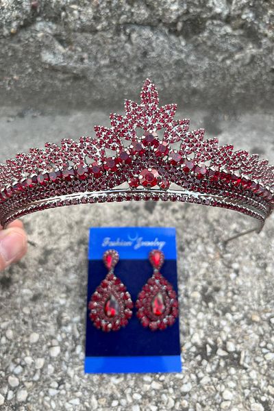 Hobigram Daniela Burgundy Bridal Henna Crown Special Occasion Accessory Women's Crown and Drop Shuttle Earring Set